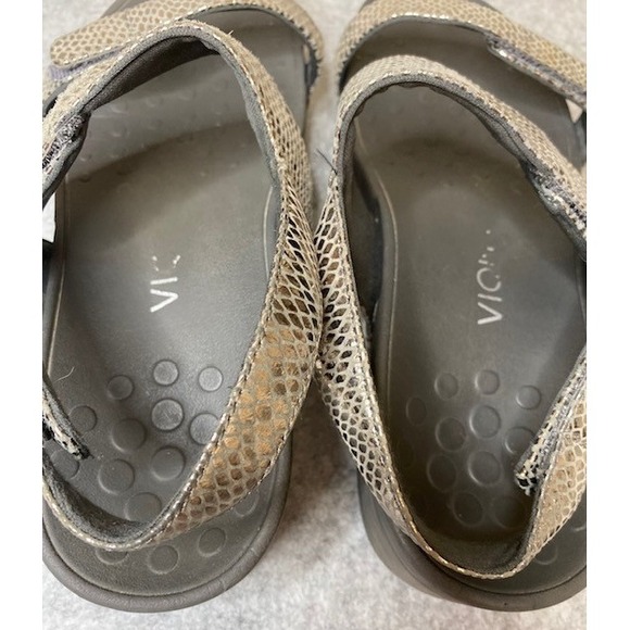 Vionic Bolinas Silver Snake Embossed Strappy Sandals Woman's Size 8.5 - Picture 6 of 7
